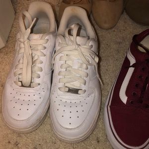 Women’s size 5 Air Force ones